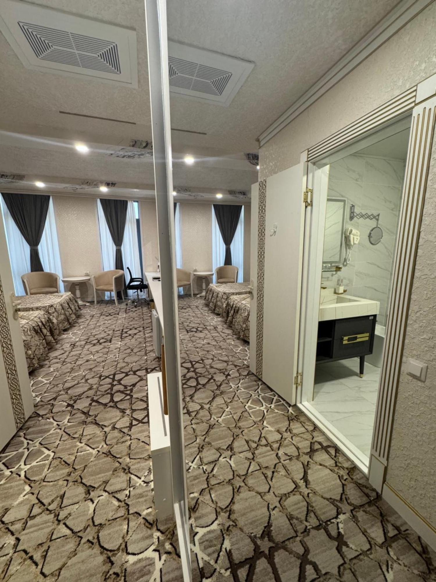 Bukhara City Hotel Turon City Plaza 外观 照片
